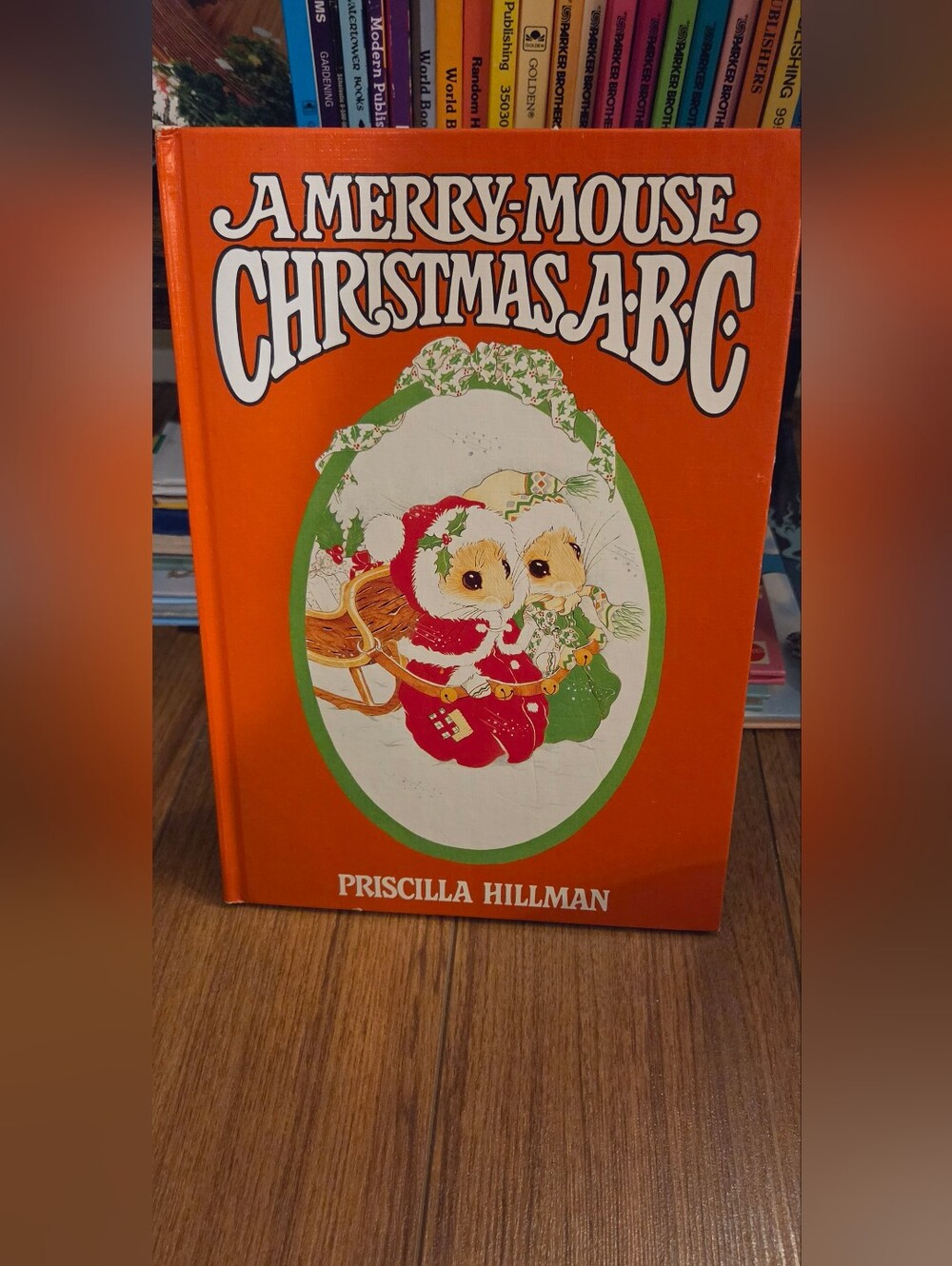 A Merry Mouse Christmas ABC Book by Priscilla Hillman - 1980